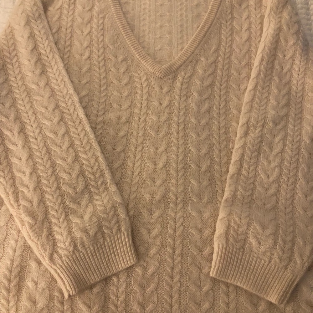 Cashmere sweater